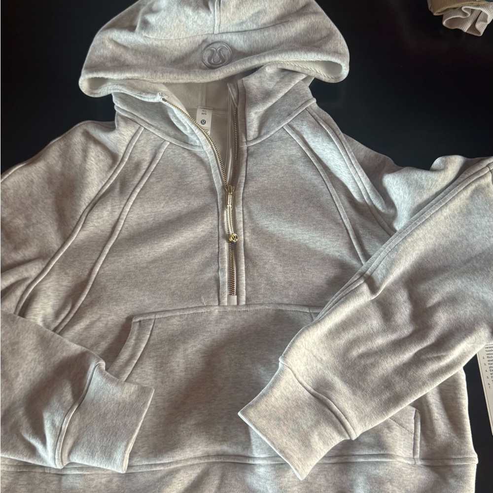 Lululemon Scuba Half Zip Gray *Plush size M/L NWT